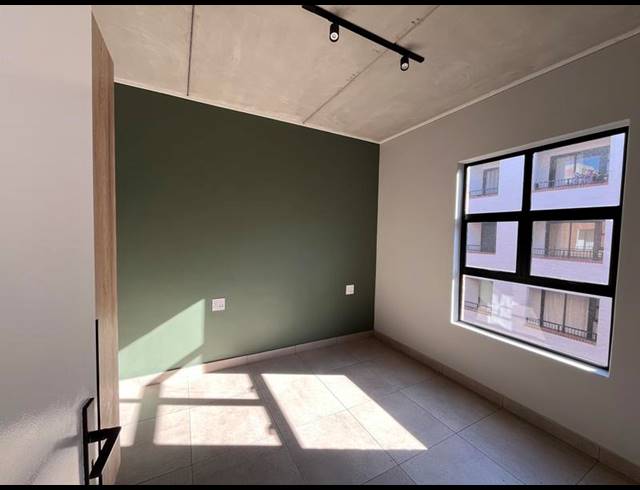 1 BEDROOM PROPERTY TO RENT IN LYNNWOOD GLEN